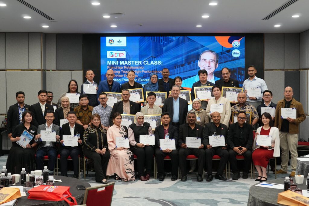 Little Caliphs® COO Achieves Prestigious Certified Franchise Executive (CFE) Recognition 1